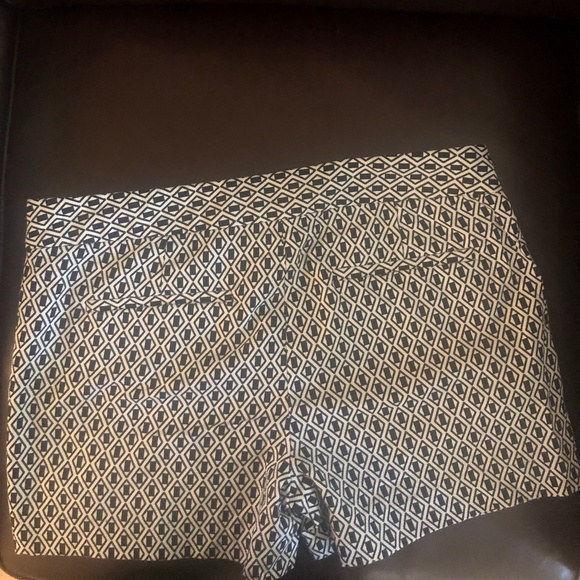 Joe Fresh black and white shorts Sz 10 - Picture 6 of 8